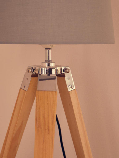 Hadson Cottage Tripod Table Lamp